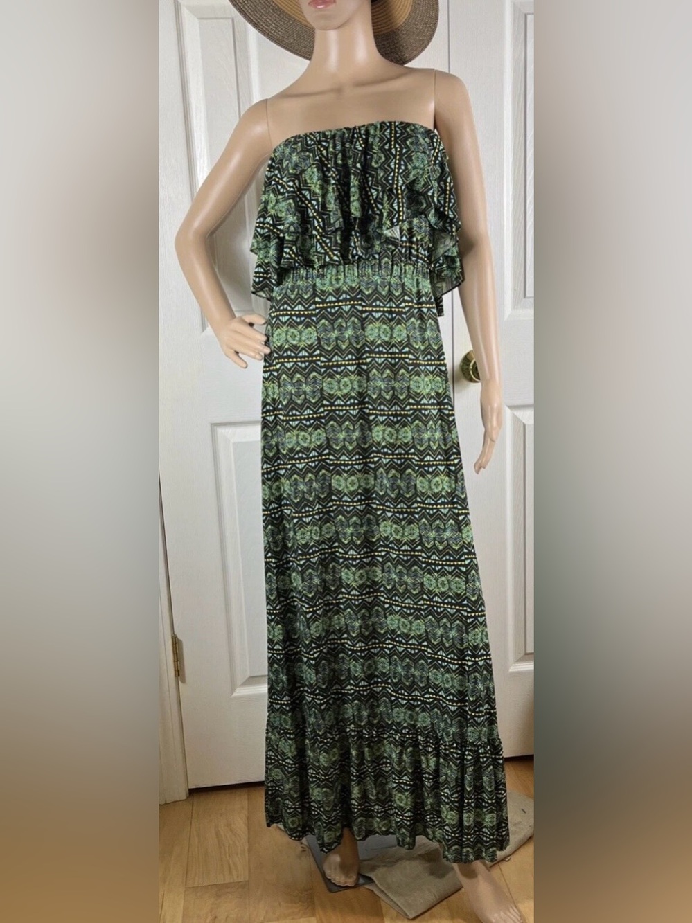Green Patterned Maxi Dress with Ruffle Bodice - Women